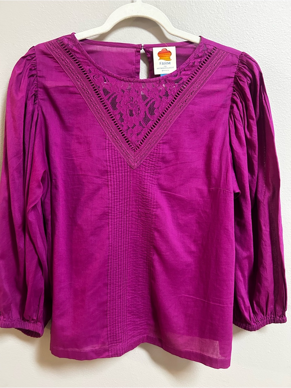 FARM Rio x Anthropologie Kelsie Blouse M Magenta Lace Puff Sleeve Cotton